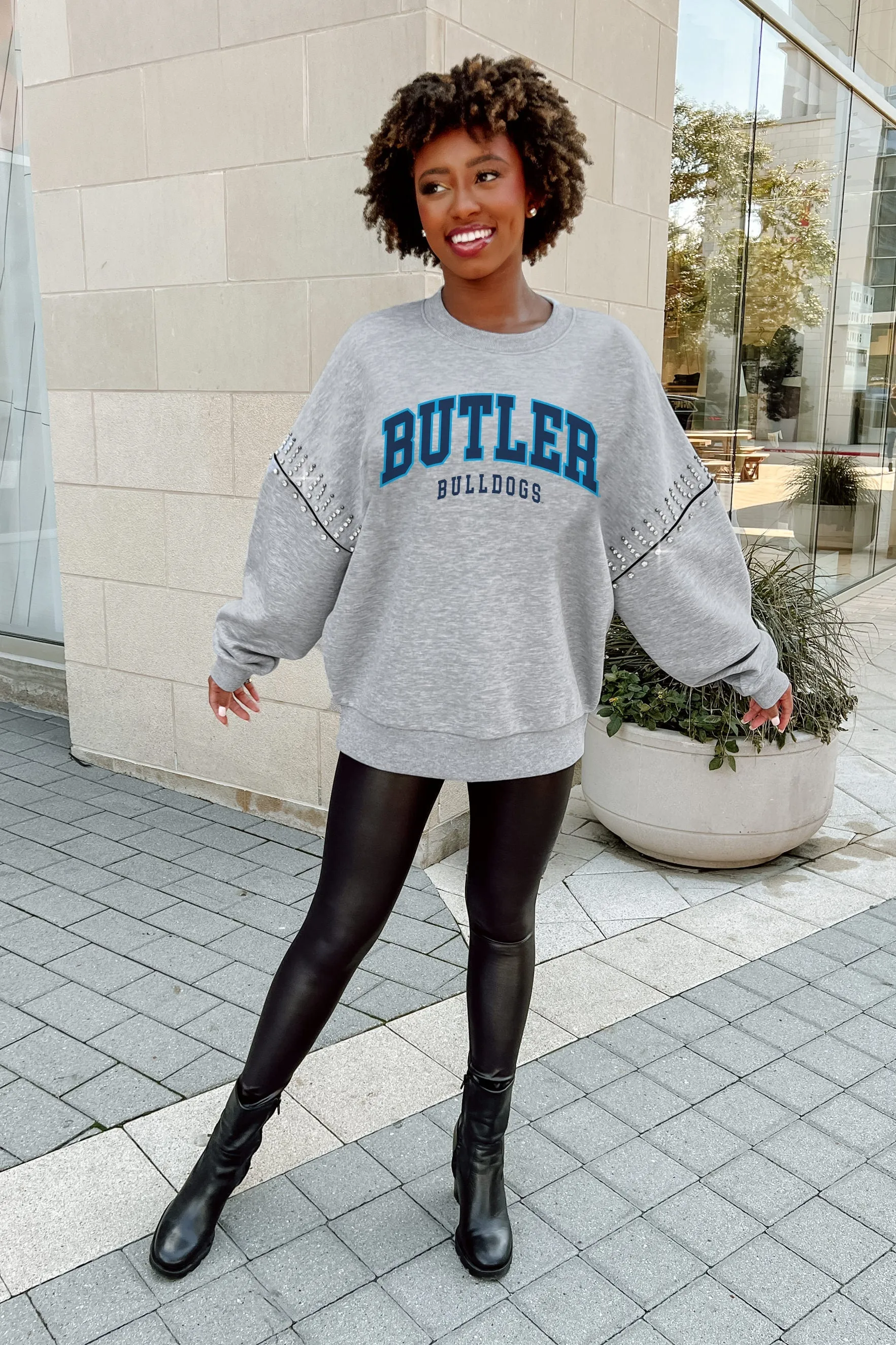 BUTLER BULLDOGS COMPETITIVE EDGE JEWEL TRIM SLEEVE FLEECE PULLOVER