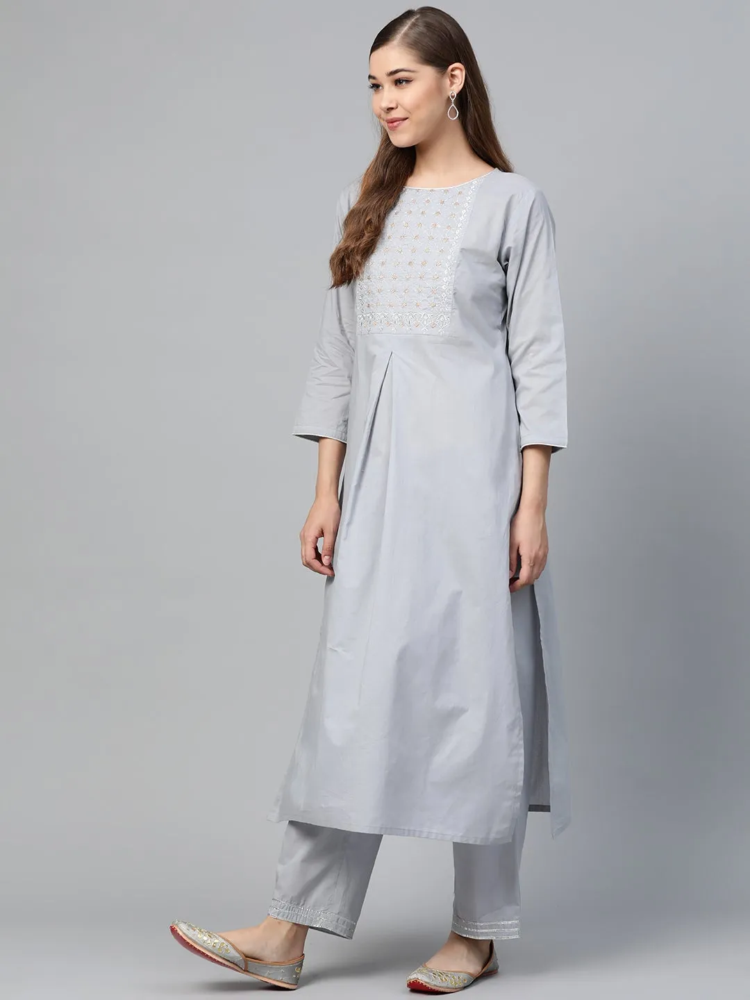 Grey Zari Embroidery Kurta With Grey Pants
