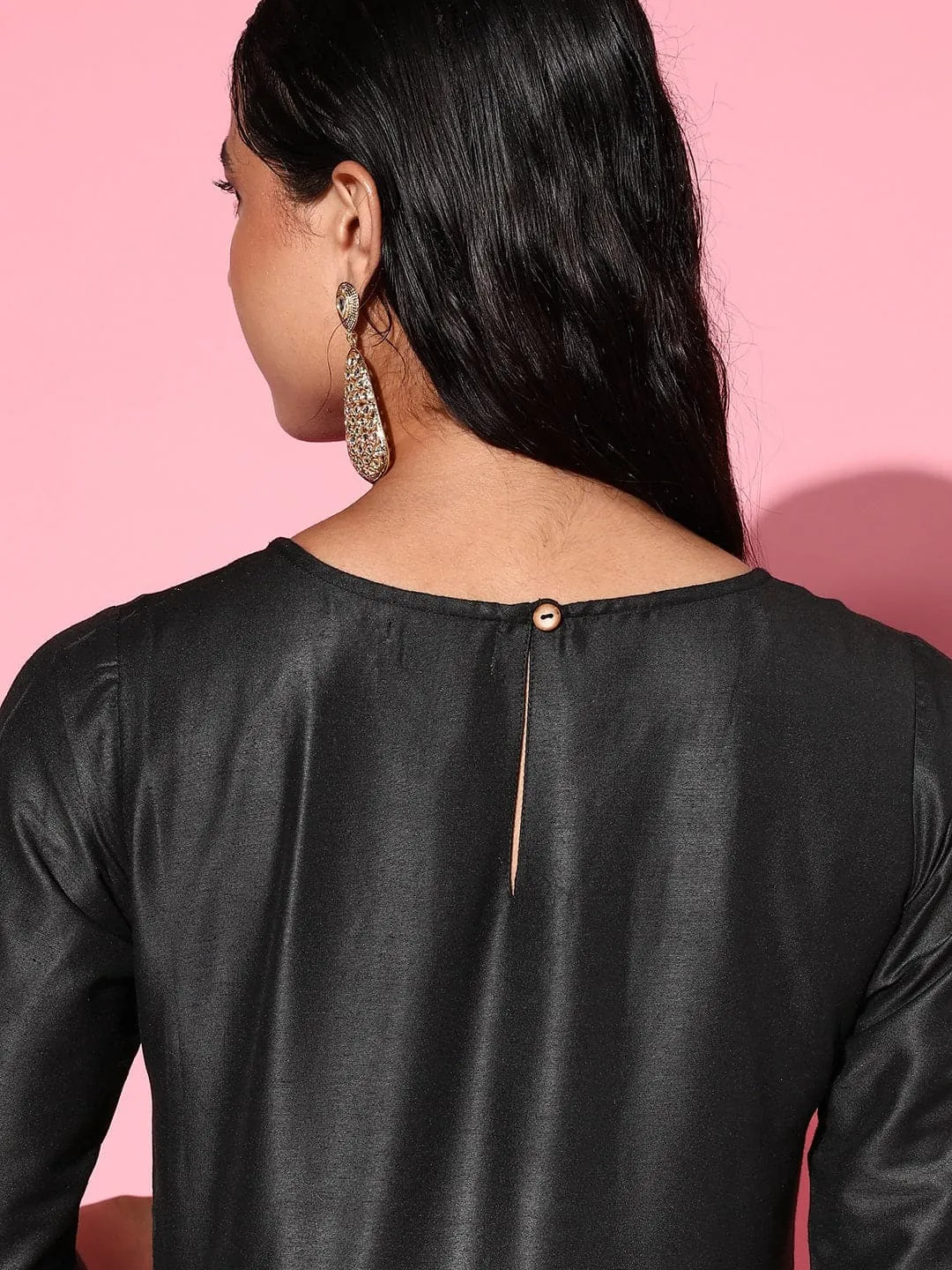 Women Black Mirror Embroidered Kurta